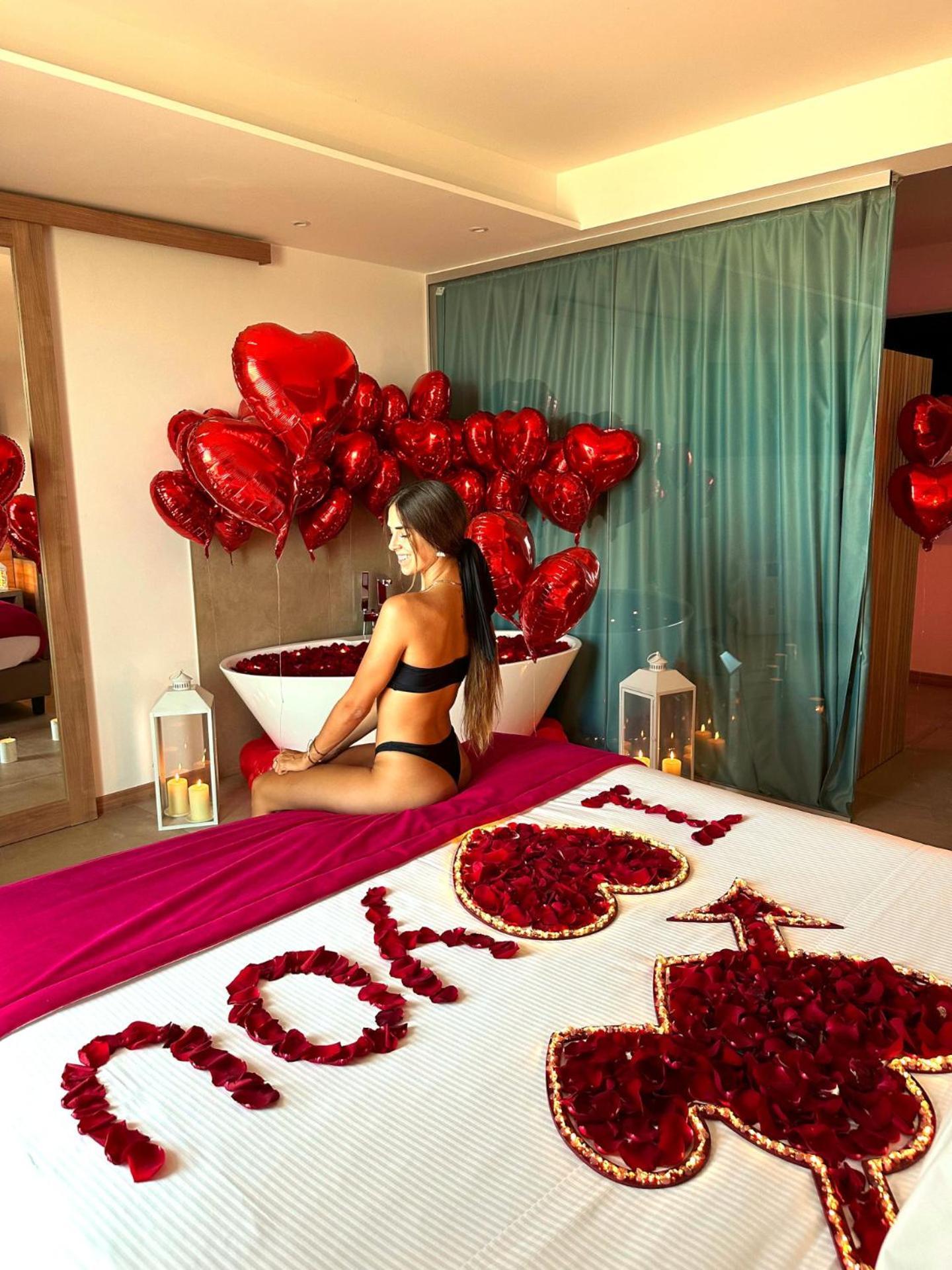 & Me Hotel 3*